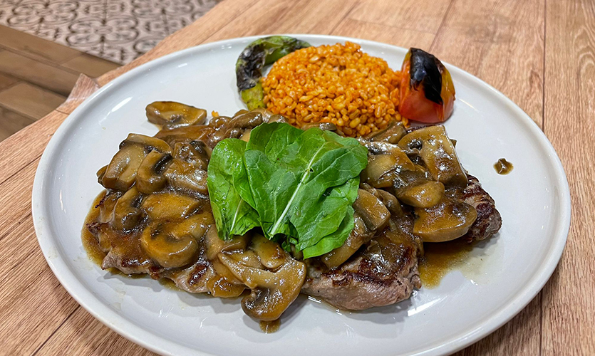 Mantarlı Steak (200 gr.) 